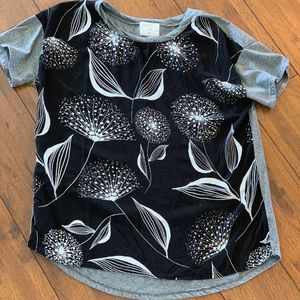 Anthropologie Tee by T.la. Runs Large